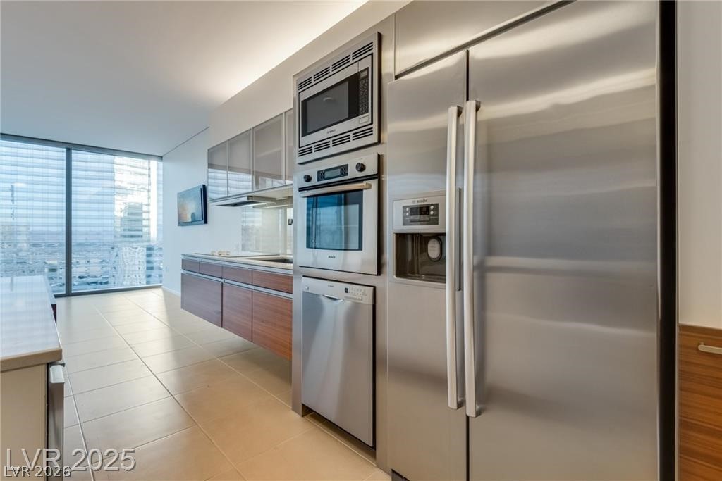 3726 Las Vegas Boulevard 2702 Las Vegas NV 89158