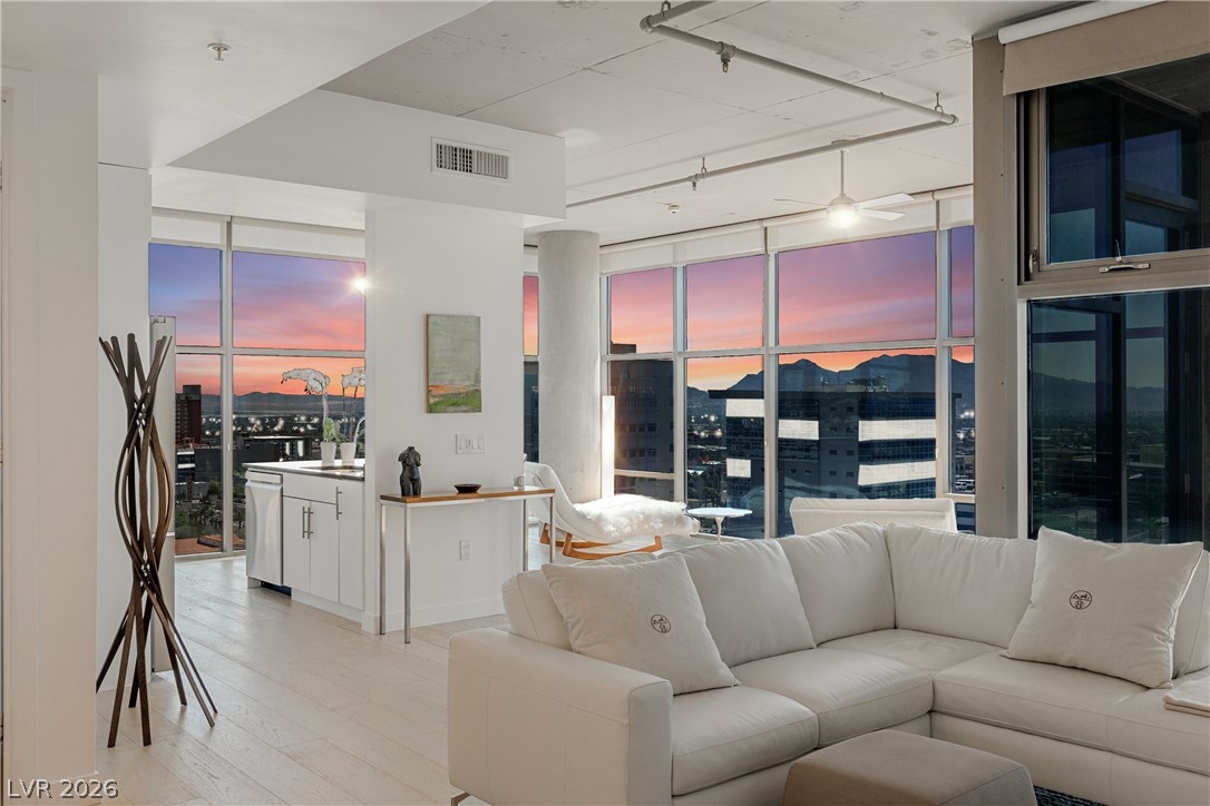 353 East Bonneville Avenue 1305 Las Vegas NV 89101