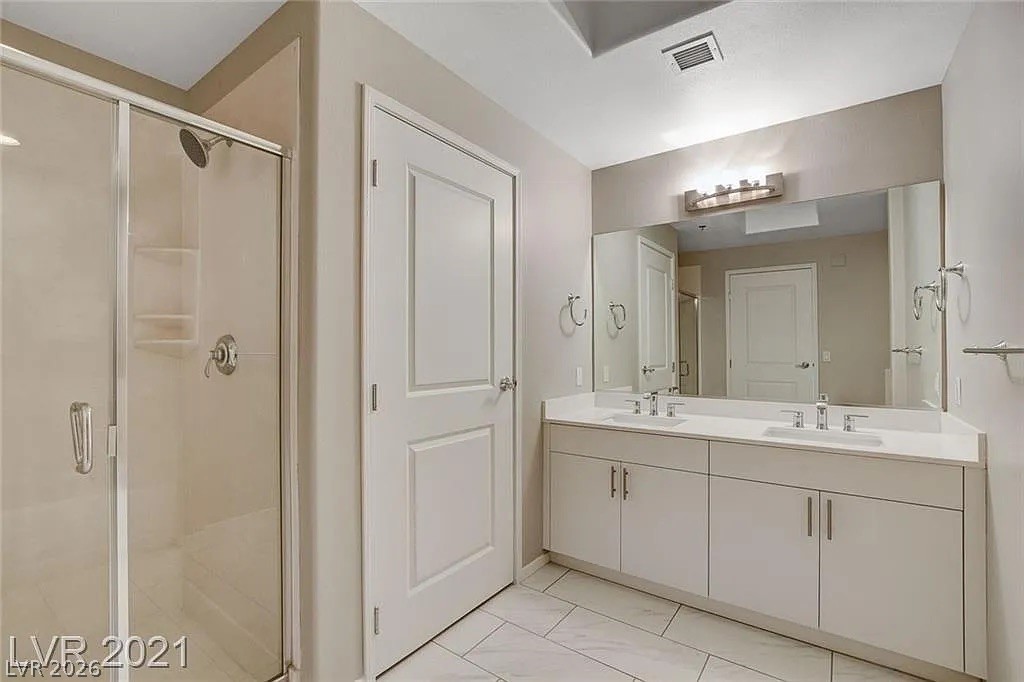 8255 Las Vegas Boulevard 611 Las Vegas NV 89123