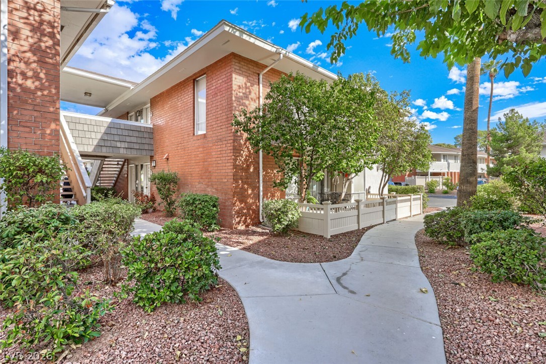 769 Oakmont Avenue 403 Las Vegas NV 89109