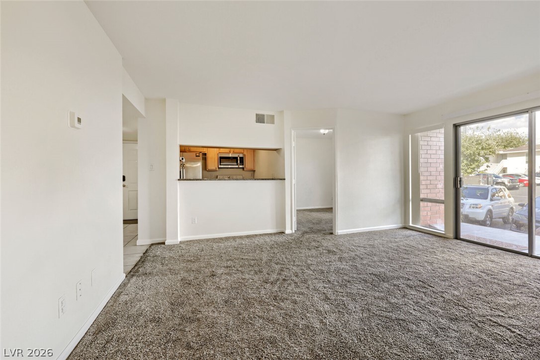 769 Oakmont Avenue 403 Las Vegas NV 89109