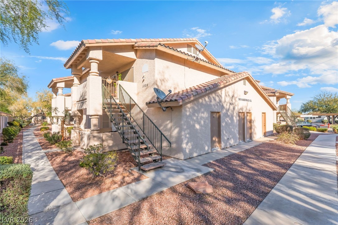 1305 Markwood Circle 102 Las Vegas NV 89128