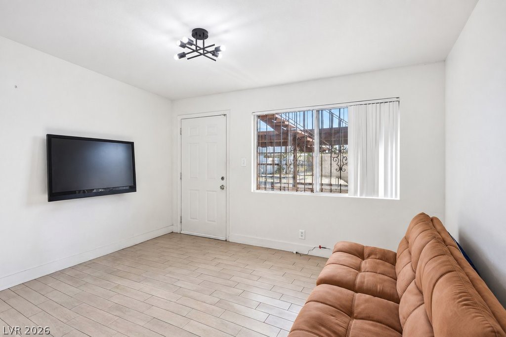3726 Hazelwood Street 14 Las Vegas NV 89119