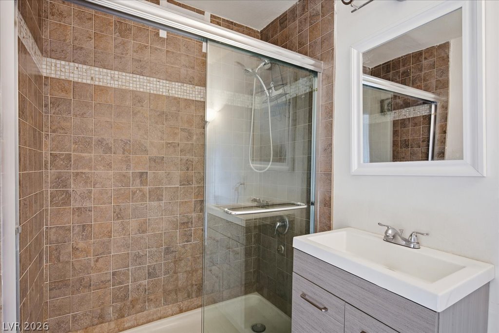 3726 Hazelwood Street 14 Las Vegas NV 89119