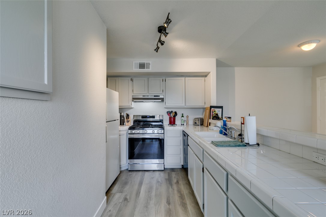 2251 Wigwam Parkway 723 Henderson NV 89074