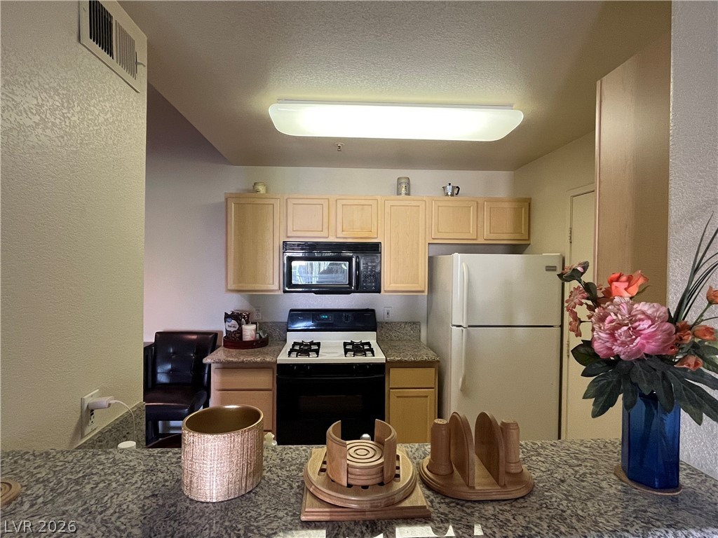 950 Seven Hills Drive 2425 Henderson NV 89052