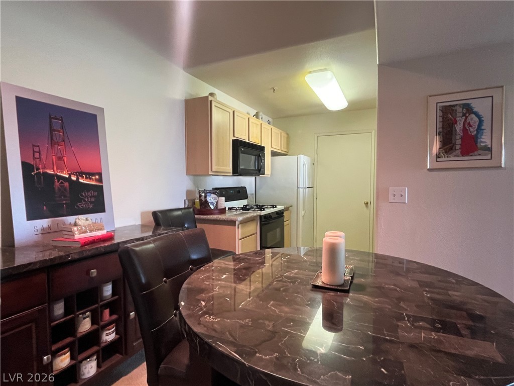 950 Seven Hills Drive 2425 Henderson NV 89052