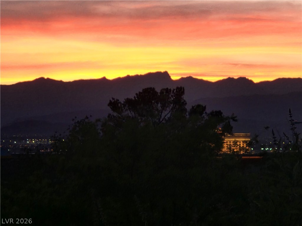 950 Seven Hills Drive 2425 Henderson NV 89052
