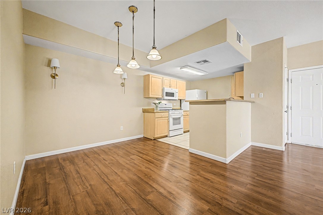 8250 North Grand Canyon Drive 2179 Las Vegas NV 89166