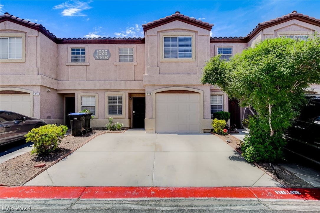 1925 Hodgenville Street 105 Las Vegas NV 89106