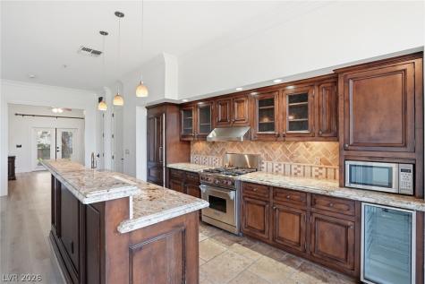 19 Strada Di Circolo - Henderson NV 89011