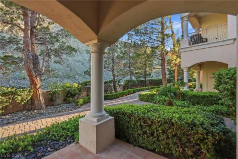 19 Strada Di Circolo - Henderson NV 89011