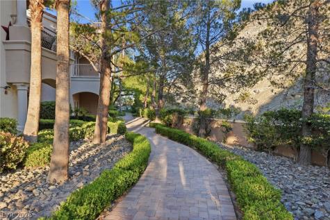 19 Strada Di Circolo - Henderson NV 89011