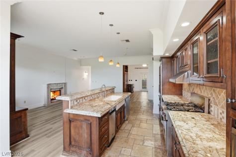 19 Strada Di Circolo - Henderson NV 89011