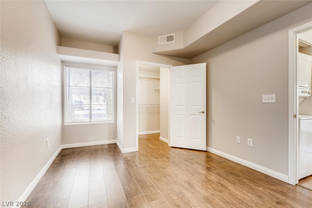 8425 Running Deer Avenue 102 Las Vegas NV 89145