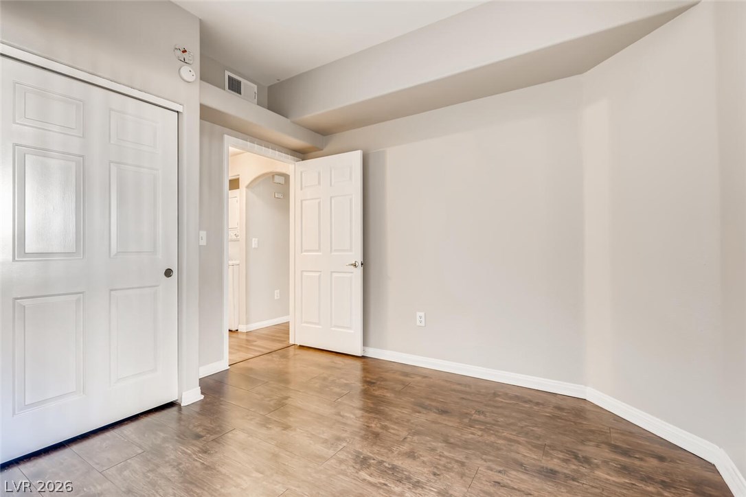 8425 Running Deer Avenue 102 Las Vegas NV 89145