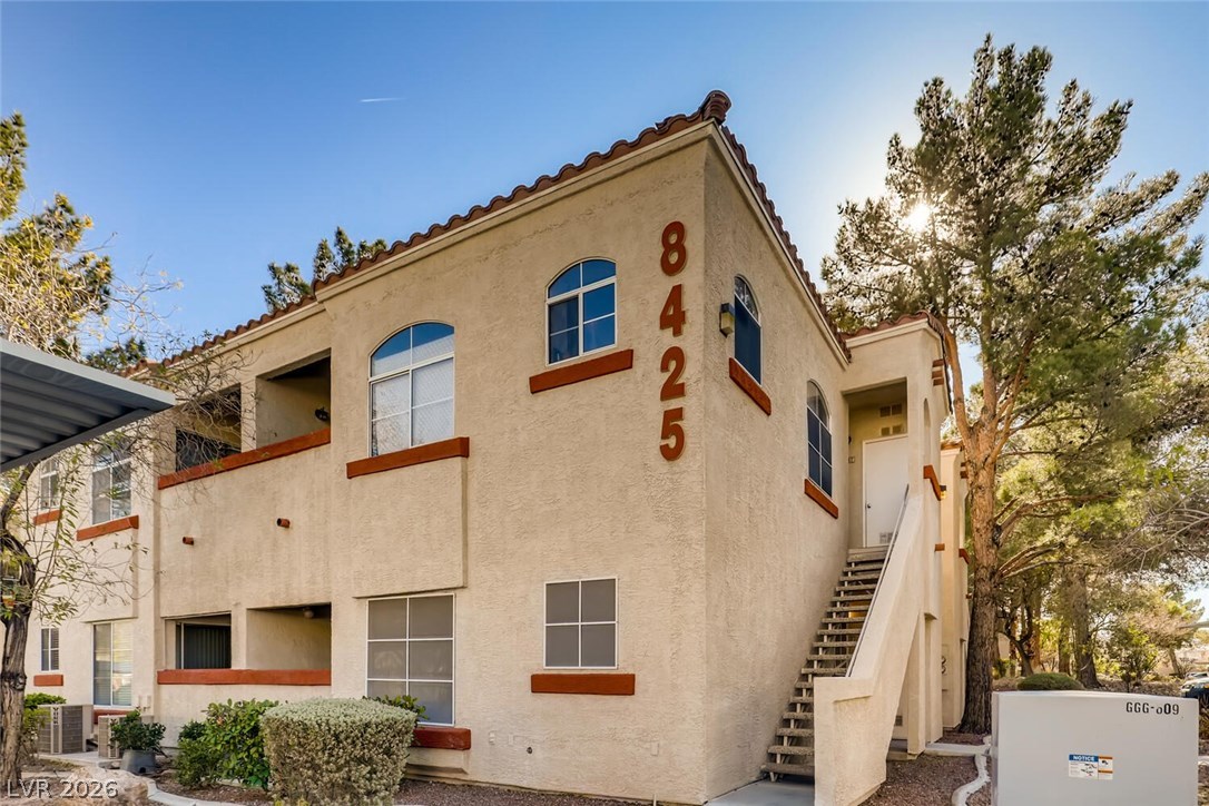 8425 Running Deer Avenue 102 Las Vegas NV 89145