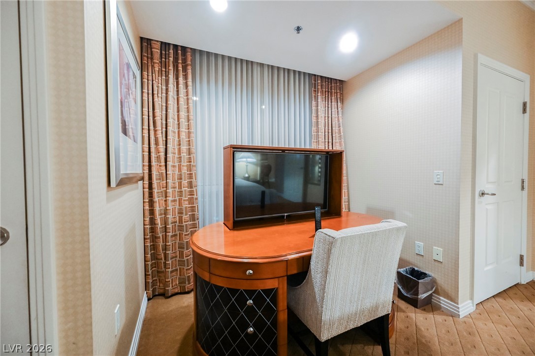 145 Harmon Avenue 1021 Las Vegas NV 89109