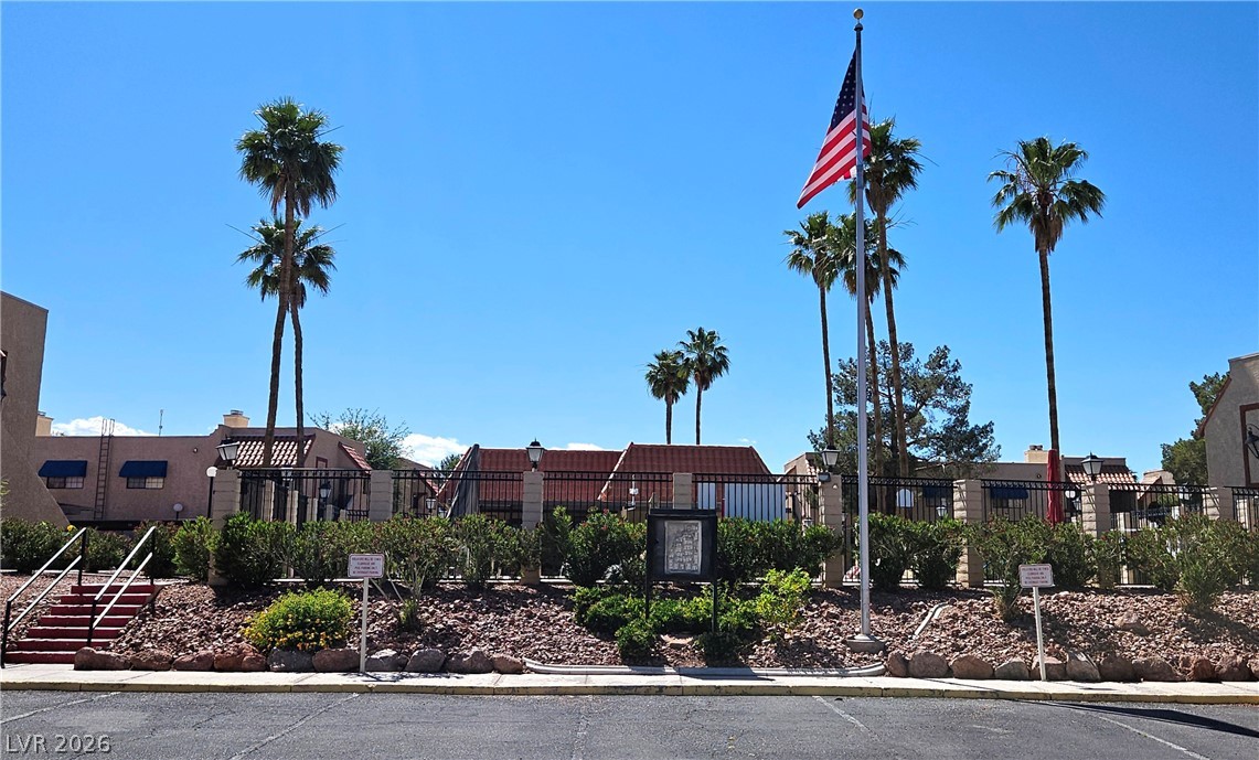 4121 Gannet Circle 412 Las Vegas NV 89103