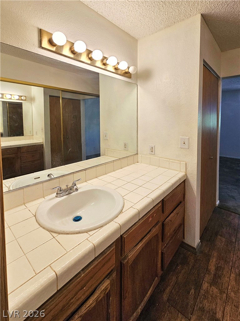 4121 Gannet Circle 412 Las Vegas NV 89103