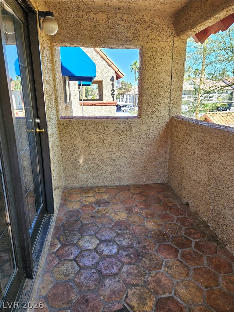 4121 Gannet Circle 412 Las Vegas NV 89103