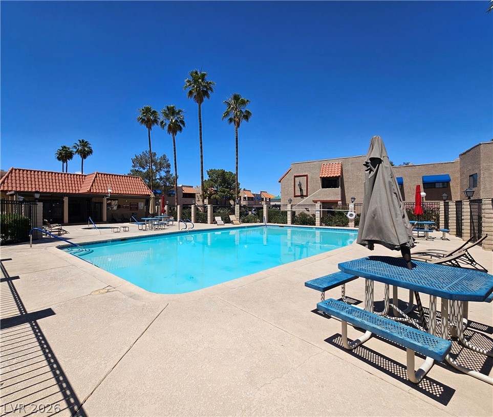 4121 Gannet Circle 412 Las Vegas NV 89103
