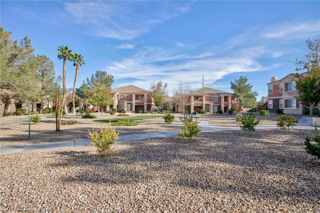 7701 Himalayas Avenue 204 Las Vegas NV 89128