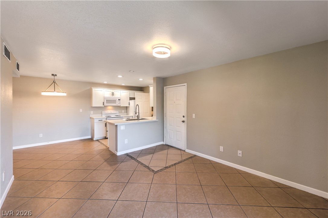 221 Mission Catalina Lane 101 Las Vegas NV 89107