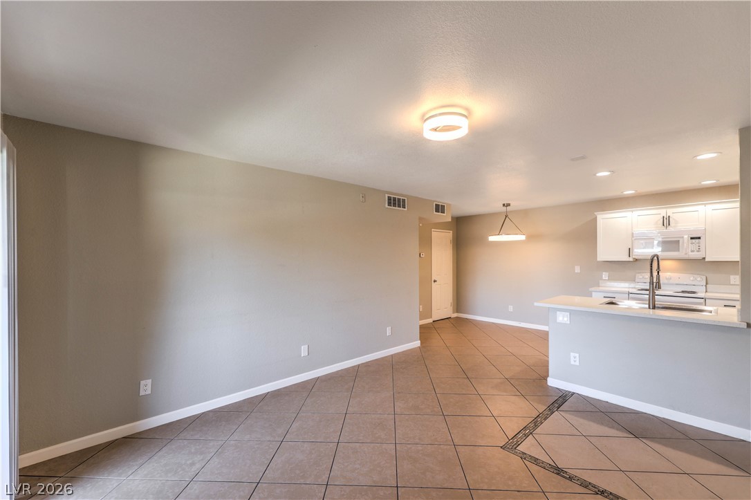 221 Mission Catalina Lane 101 Las Vegas NV 89107