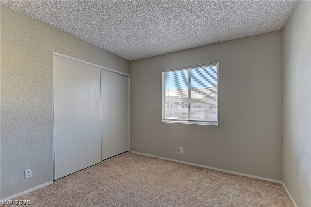 912 Falconhead Lane 201 Las Vegas NV 89128