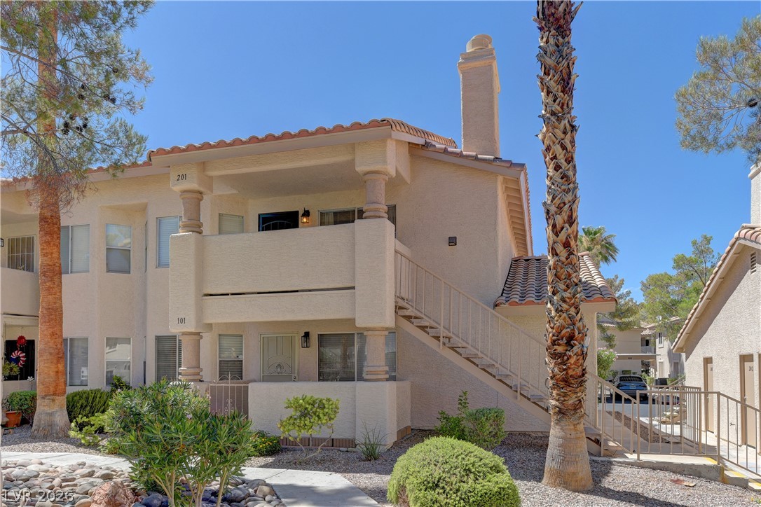 912 Falconhead Lane 201 Las Vegas NV 89128