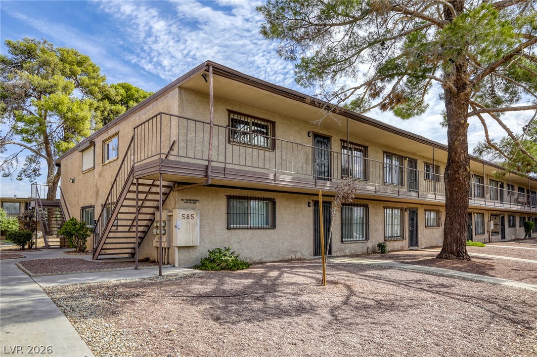 585 South Royal Crest Circle 20 Las Vegas NV 89169