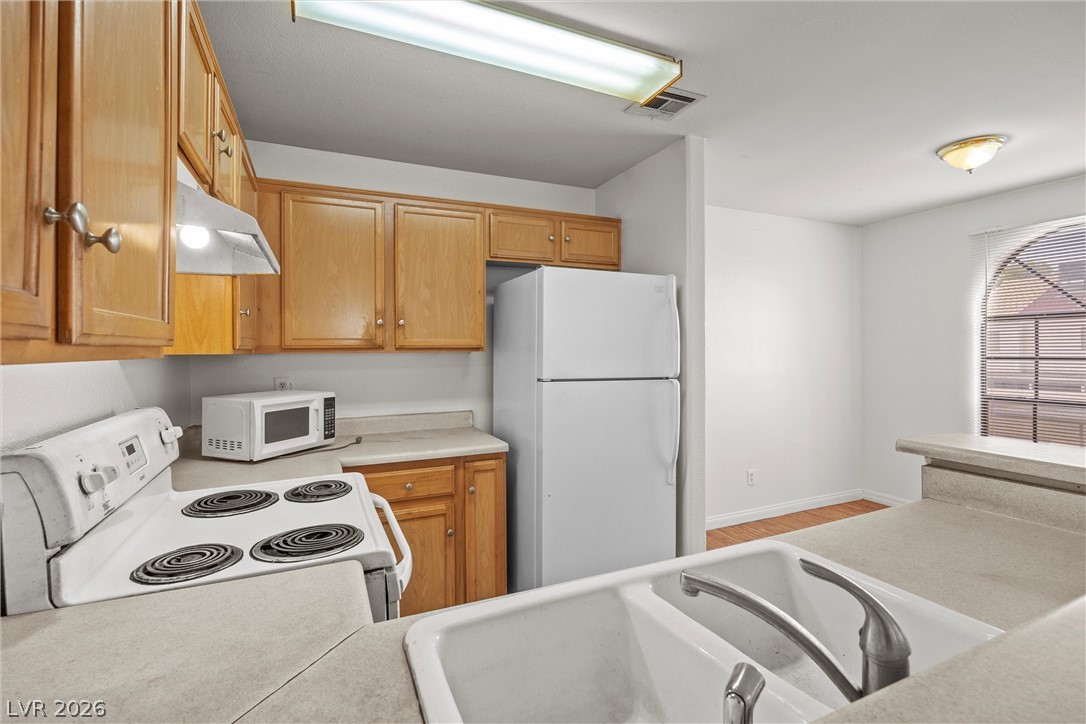 2972 Juniper Hills Boulevard 202 Las Vegas NV 89142