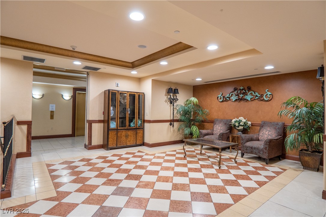 30 Strada Di Villaggio 617 Henderson NV 89011