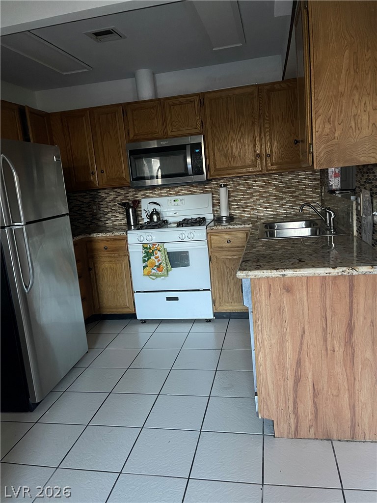 1751 East Reno Avenue 109 Las Vegas NV 89119