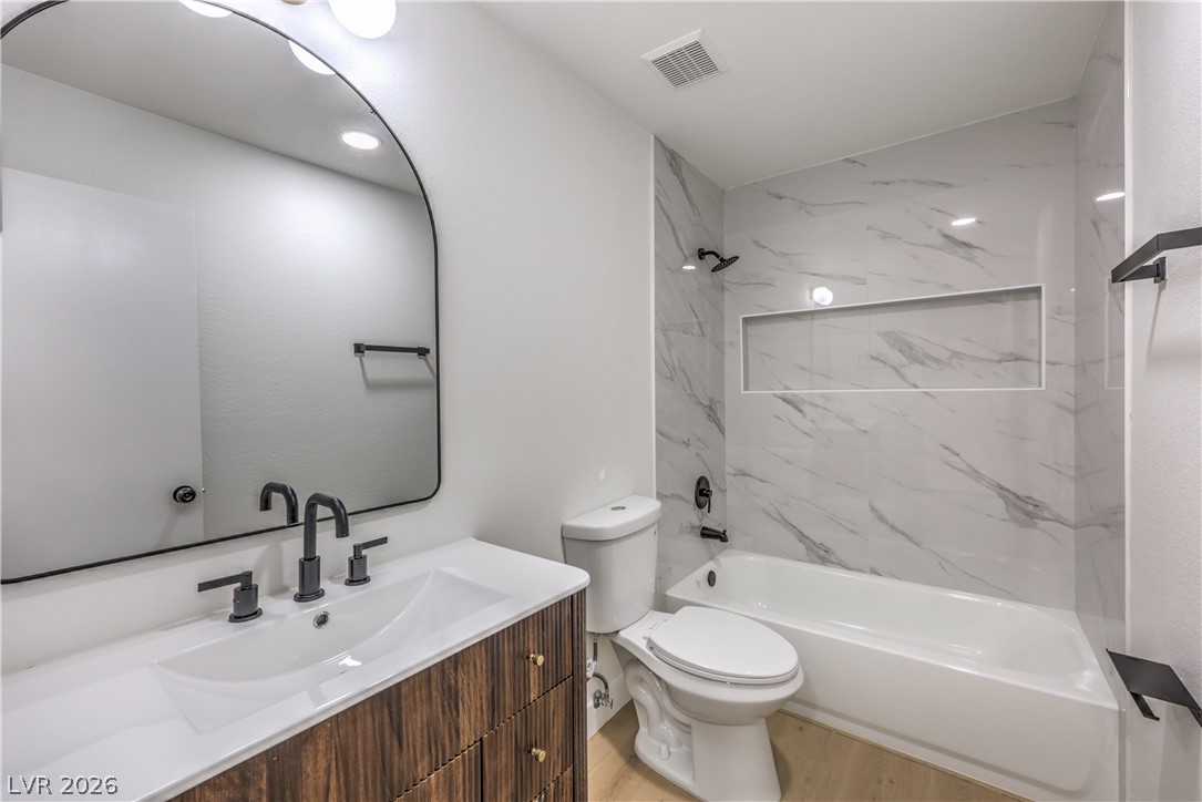 2717 Otter Creek Court 202 Las Vegas NV 89117