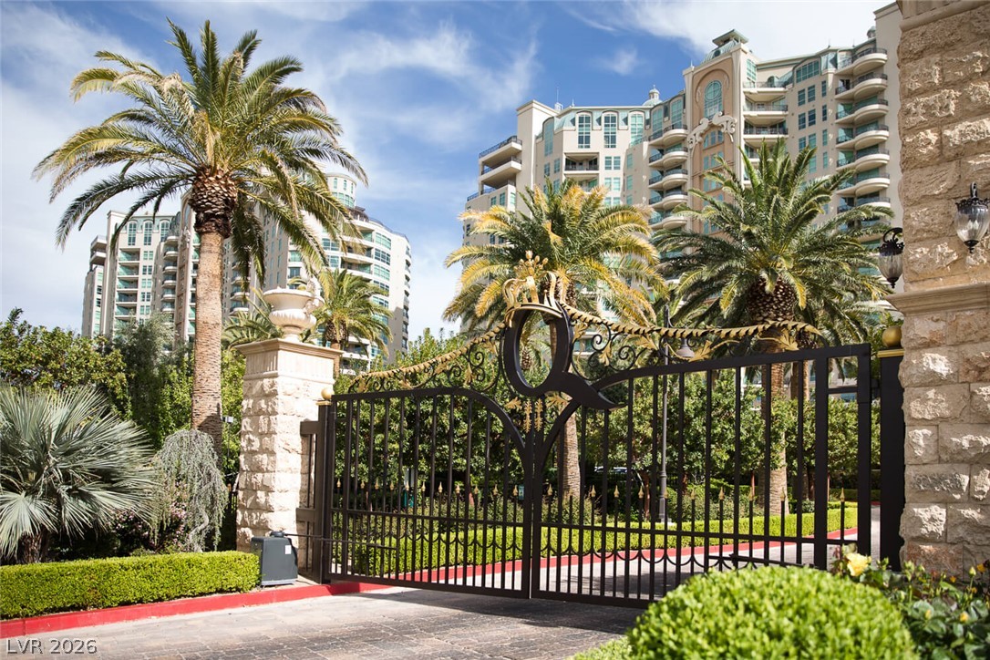 9101 Alta Drive 11 Las Vegas NV 89145
