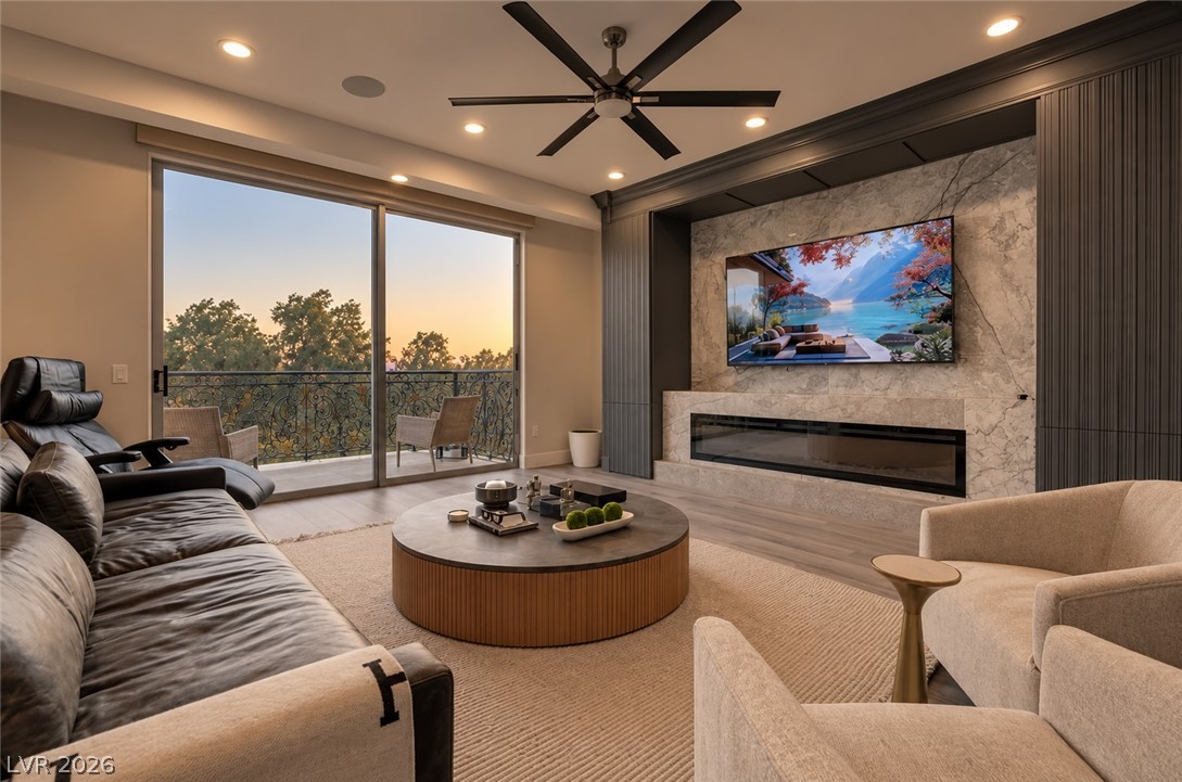 9101 Alta Drive 11 Las Vegas NV 89145