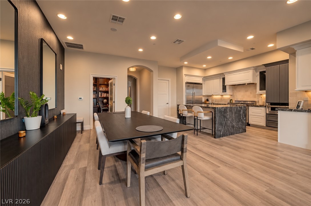 9101 Alta Drive 11 Las Vegas NV 89145