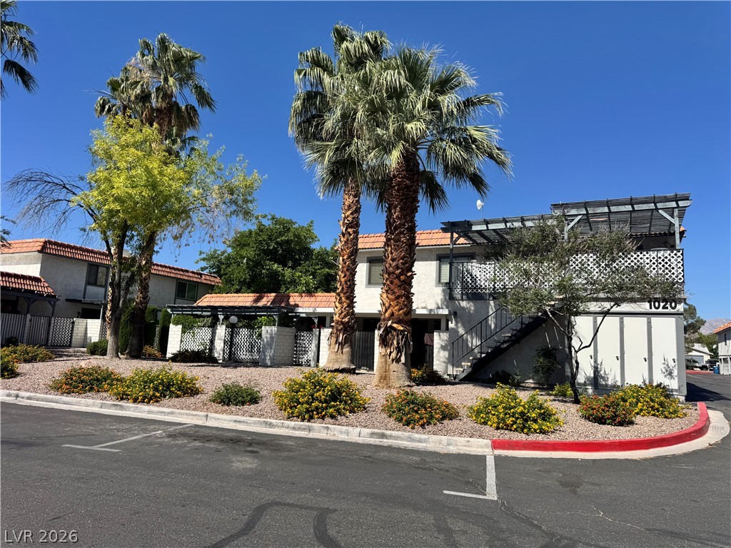 1016 Willow Tree Drive C Las Vegas NV 89128
