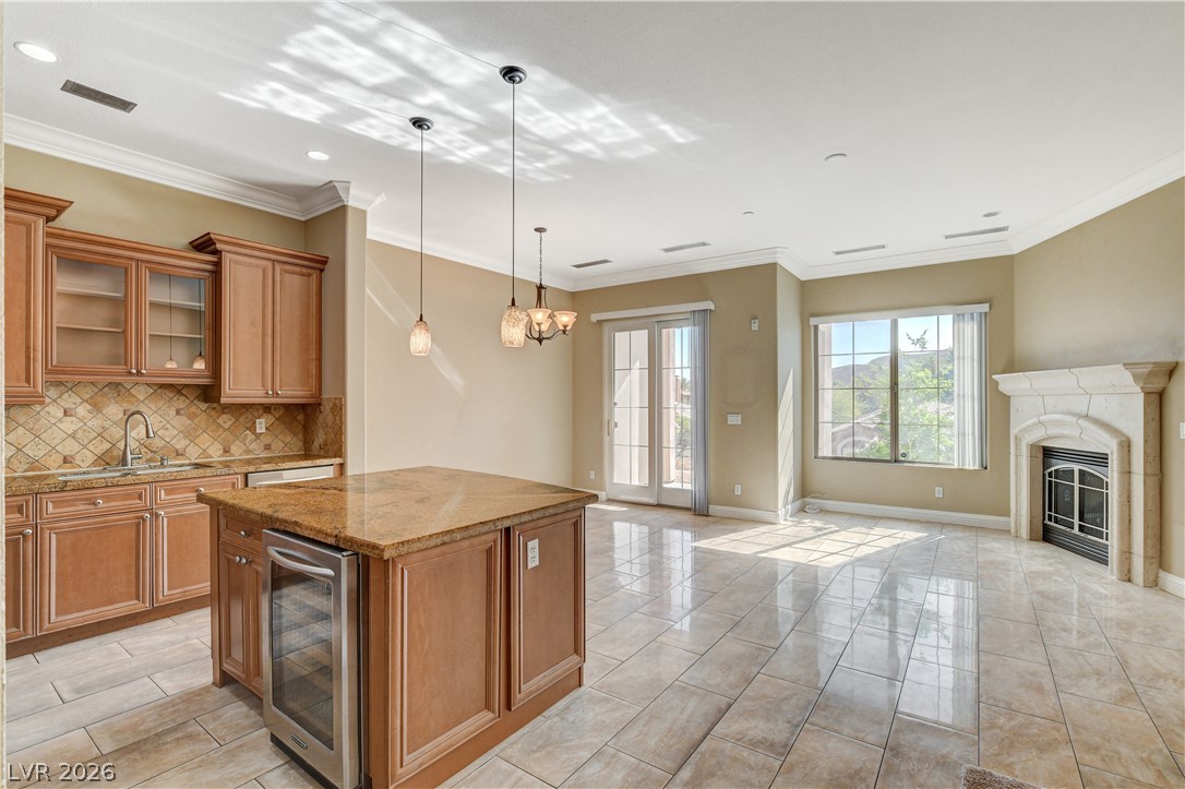32 Via Vasari 103 Henderson NV 89011
