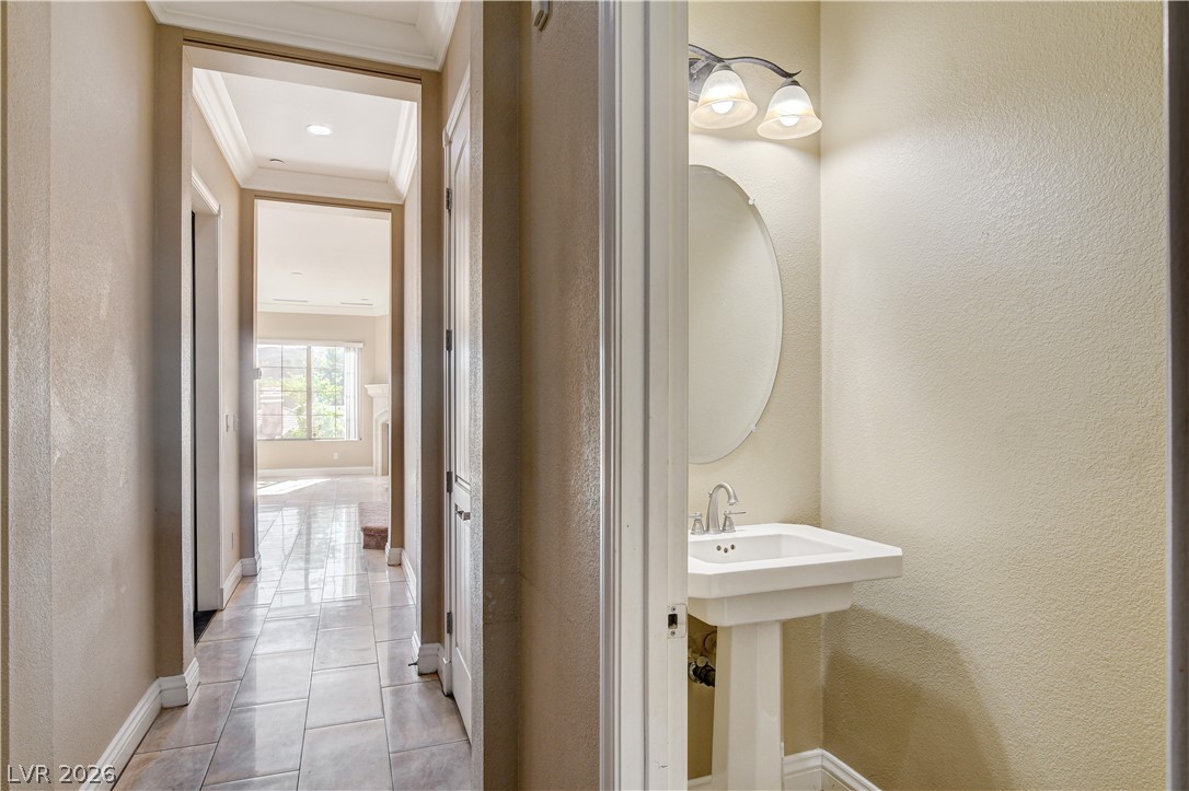 32 Via Vasari 103 Henderson NV 89011