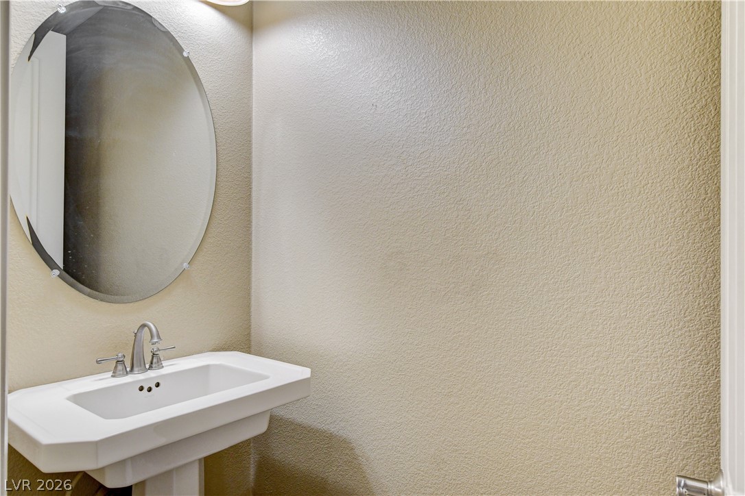 32 Via Vasari 103 Henderson NV 89011