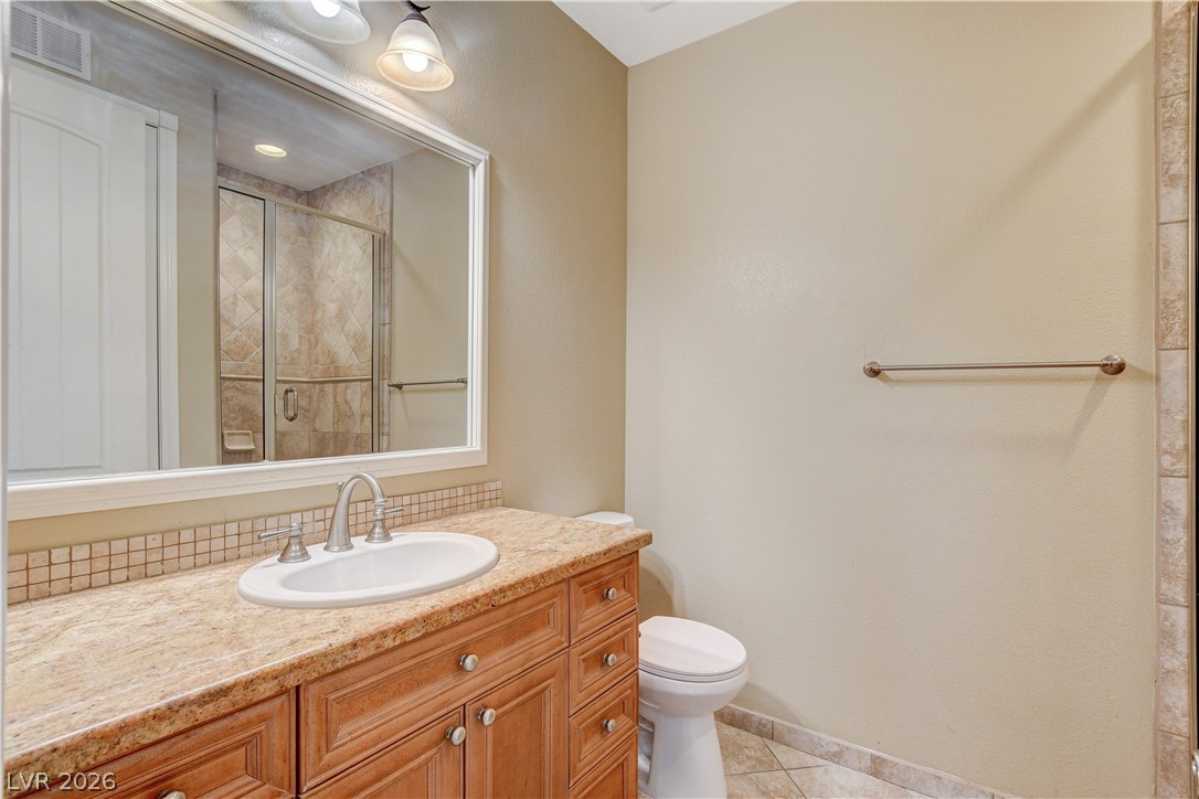 32 Via Vasari 103 Henderson NV 89011
