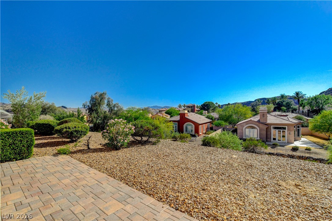 32 Via Vasari 103 Henderson NV 89011