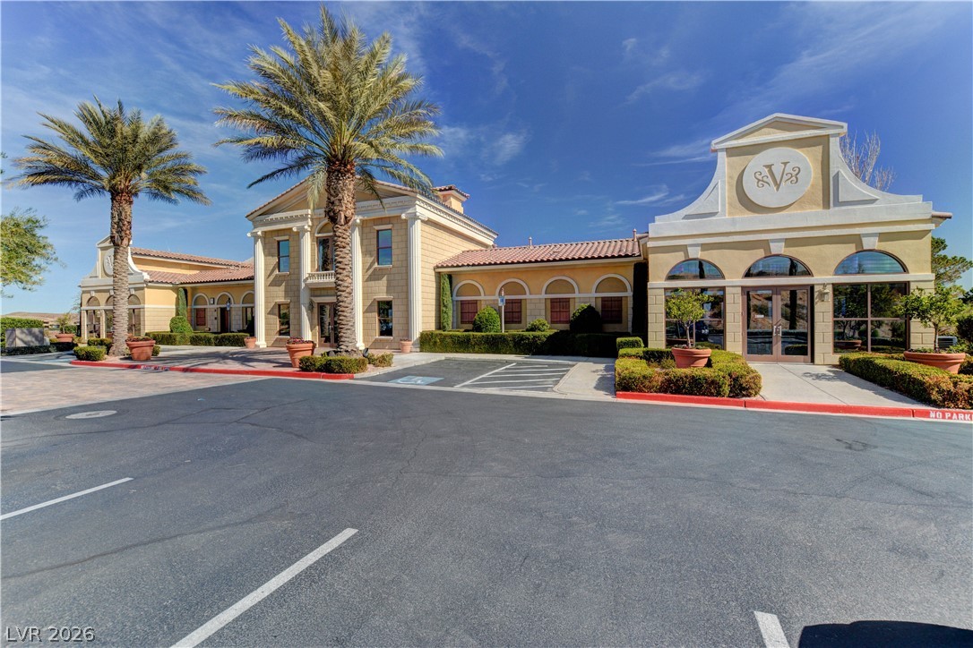 32 Via Vasari 103 Henderson NV 89011