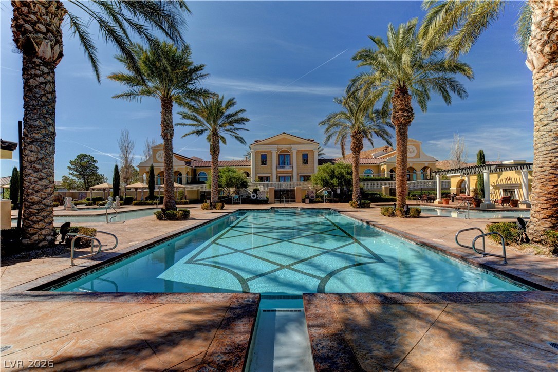 32 Via Vasari 103 Henderson NV 89011