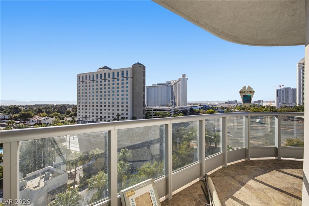 222 Karen Avenue 707 Las Vegas NV 89109
