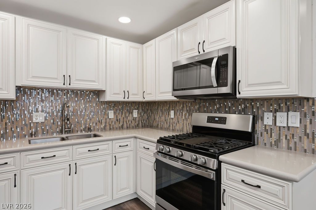 424 Pine Haven Street 106 Las Vegas NV 89144