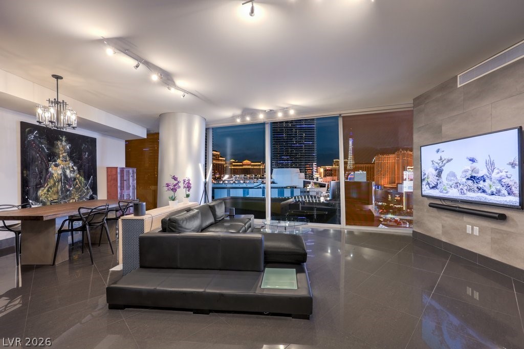3722 Las Vegas Boulevard 907 Las Vegas NV 89158